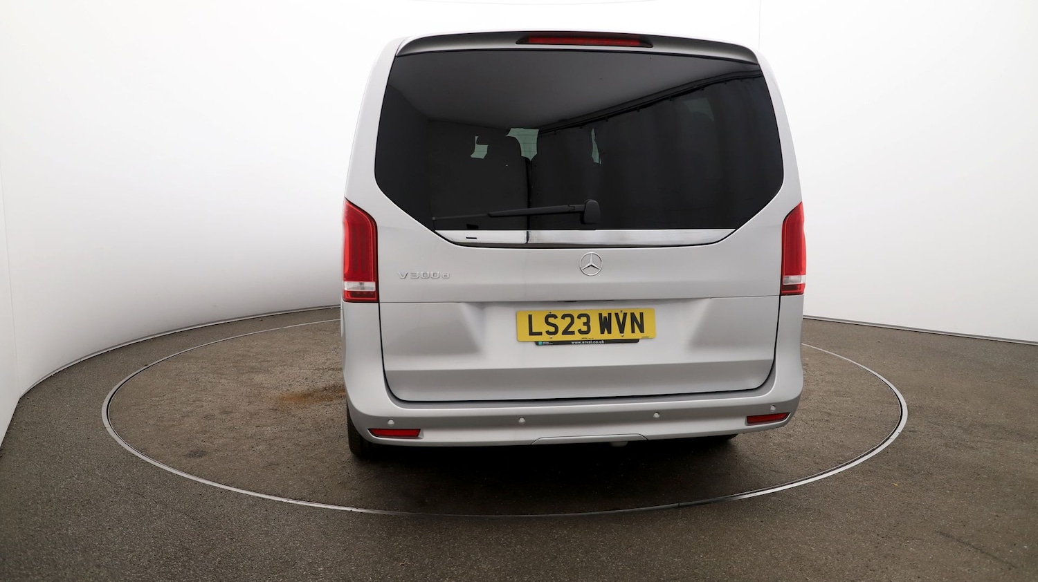 Used Mercedes-Benz V-Class 2023 for sale - 76808534: Photo 54