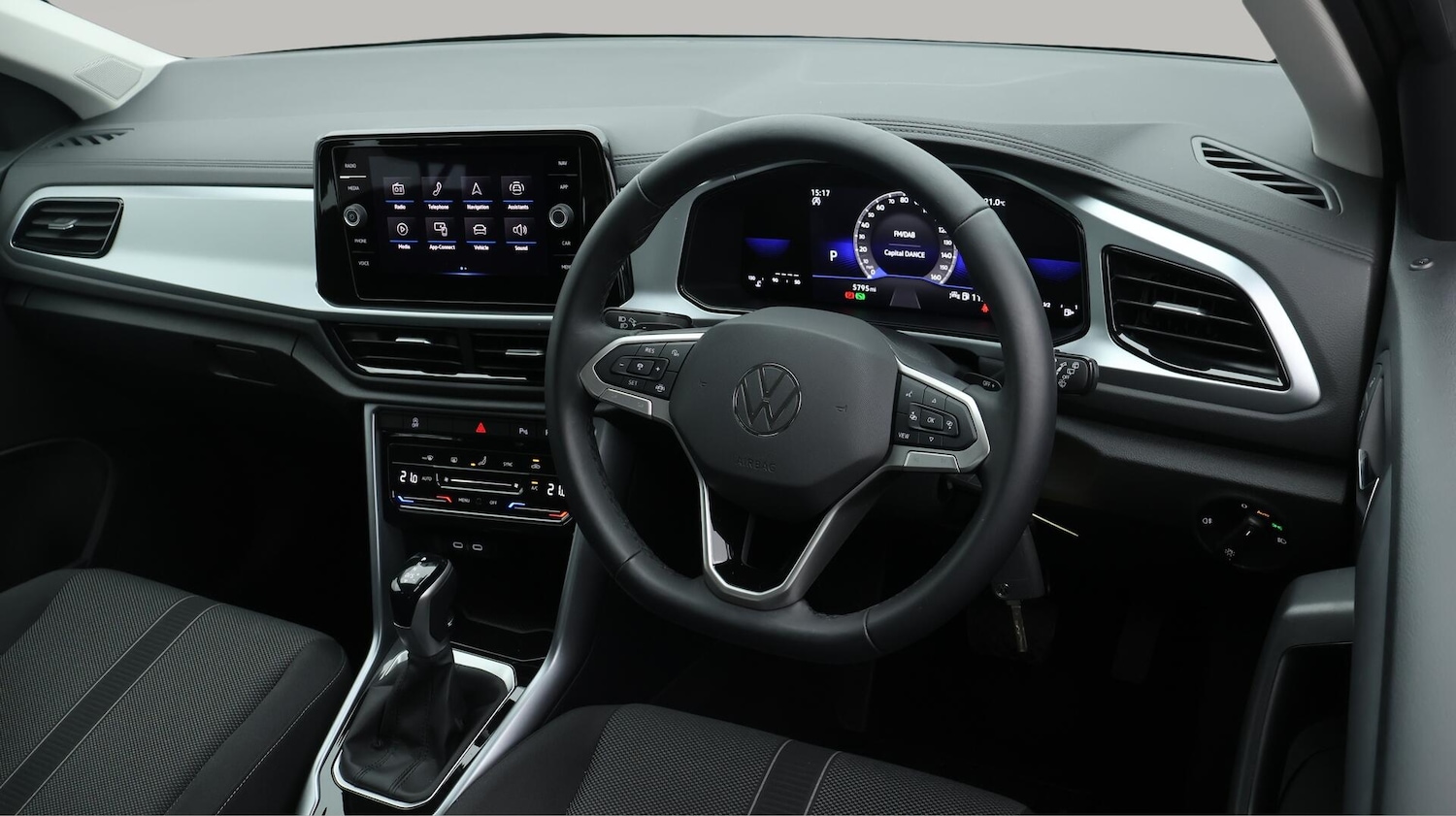 Used Volkswagen T-Roc 2023 for sale - 76549690: Photo 10