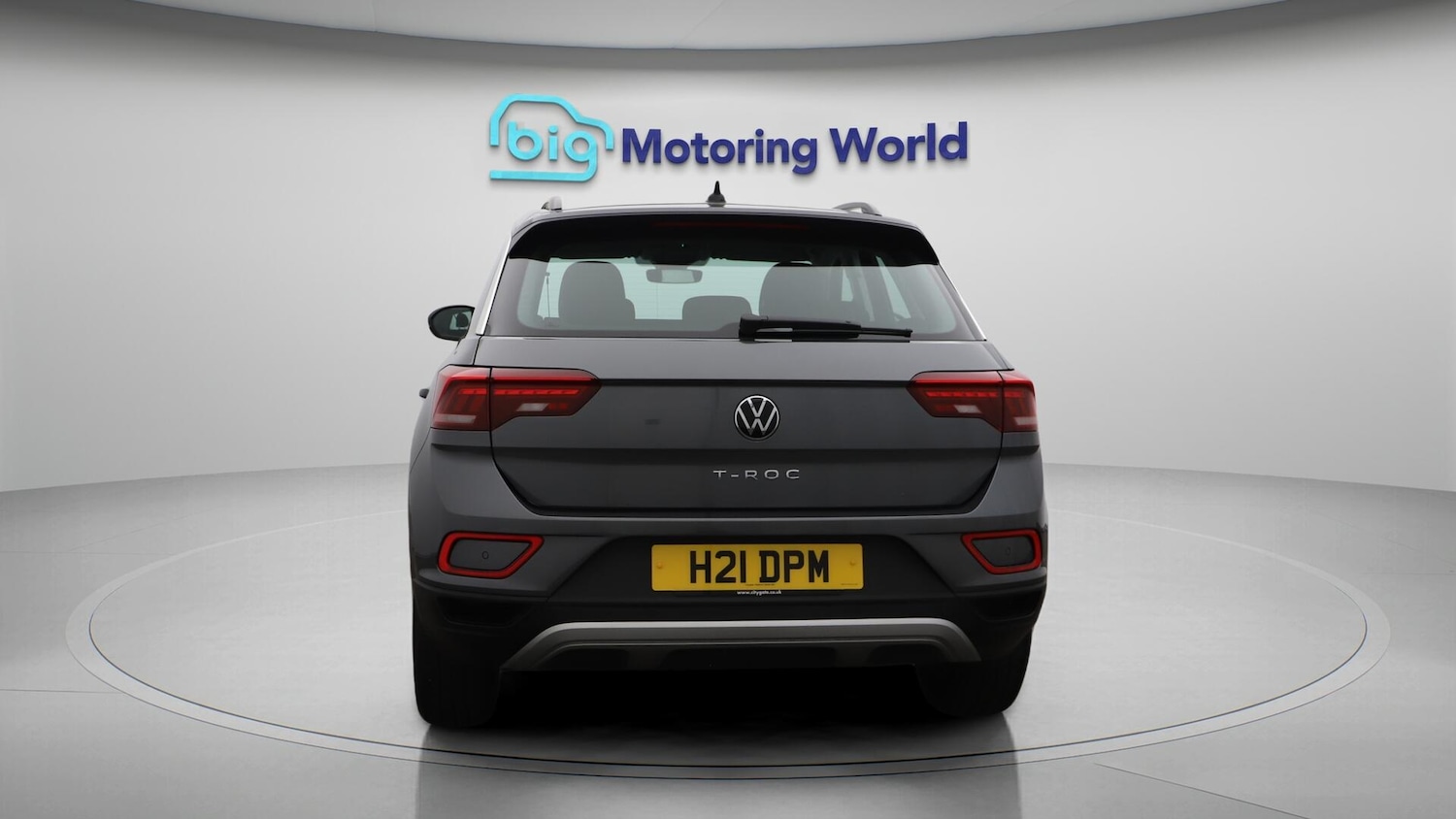 Used Volkswagen T-Roc 2023 for sale - 76549690: Photo 7