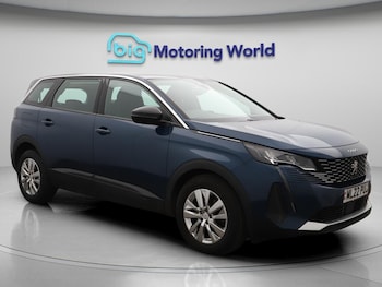 Peugeot - 5008