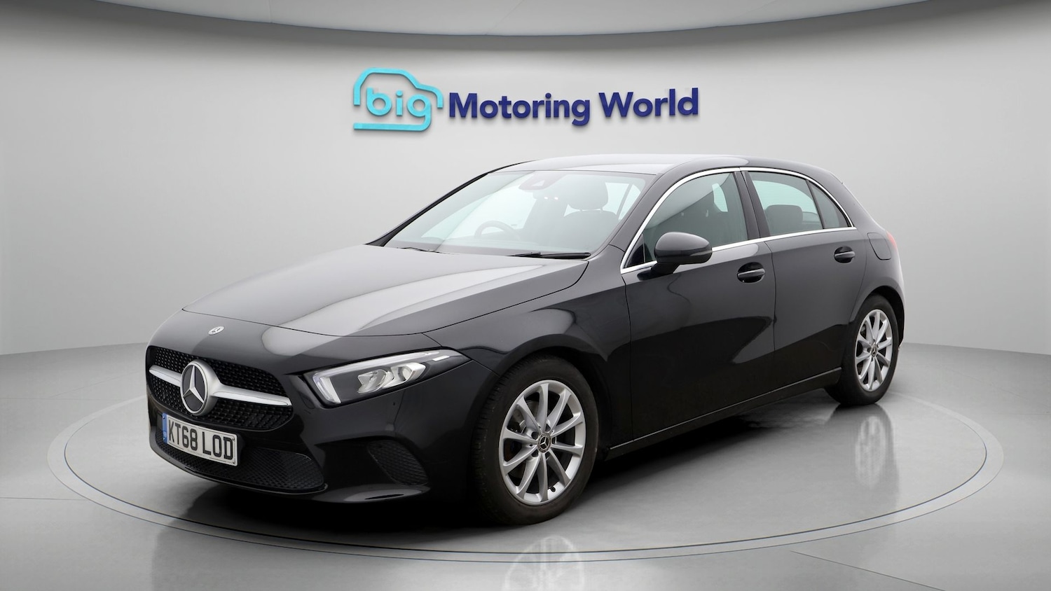 Used Mercedes-Benz A-Class 2018 for sale - 77460484: Photo 3