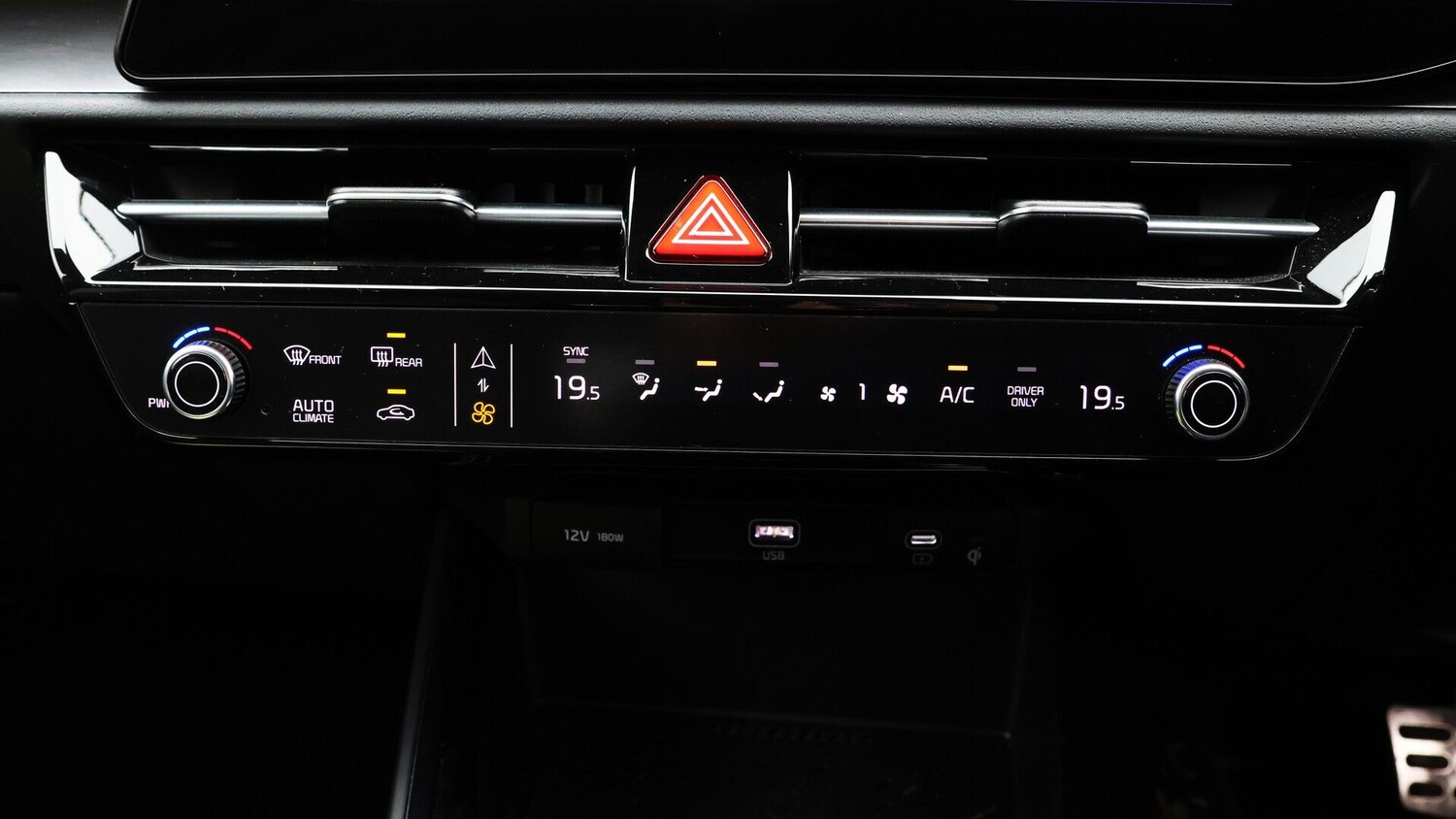 Used Kia Niro 2024 for sale - 77270751: Photo 12