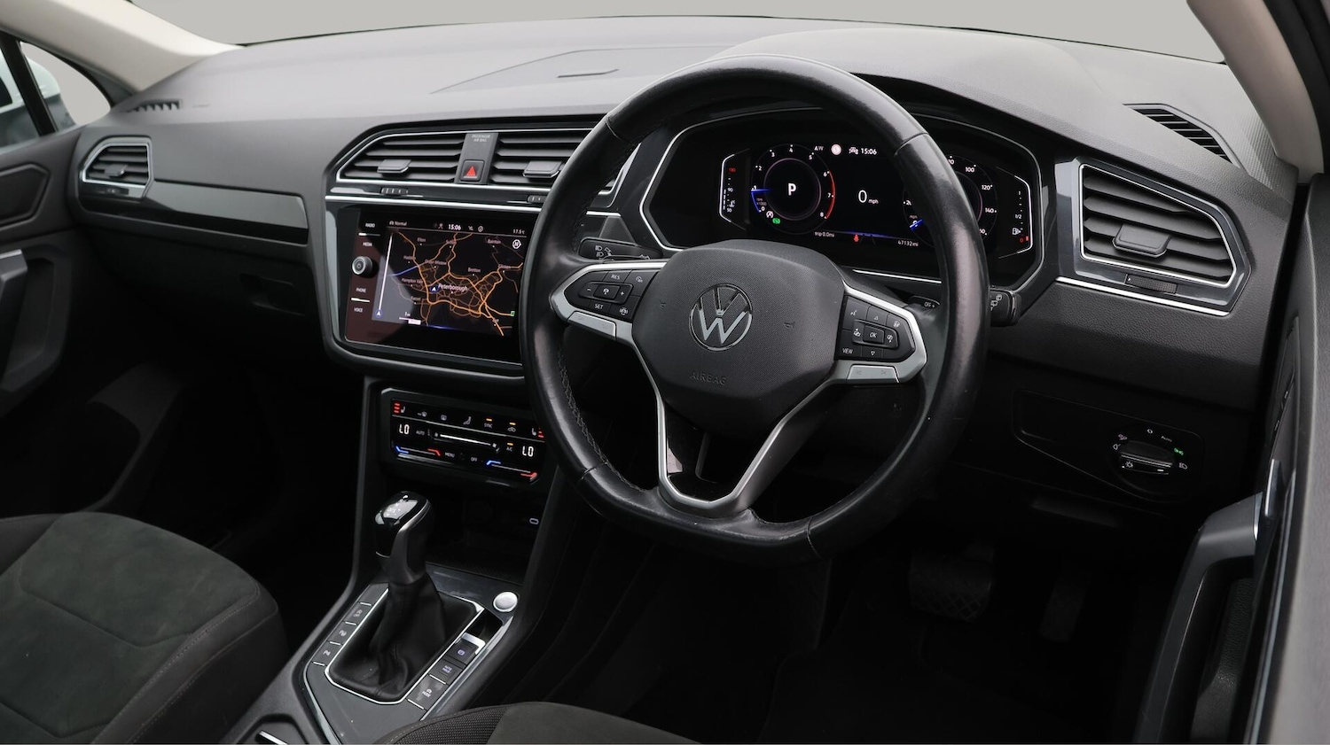 Used Volkswagen Tiguan 2021 for sale - 76701555: Photo 10