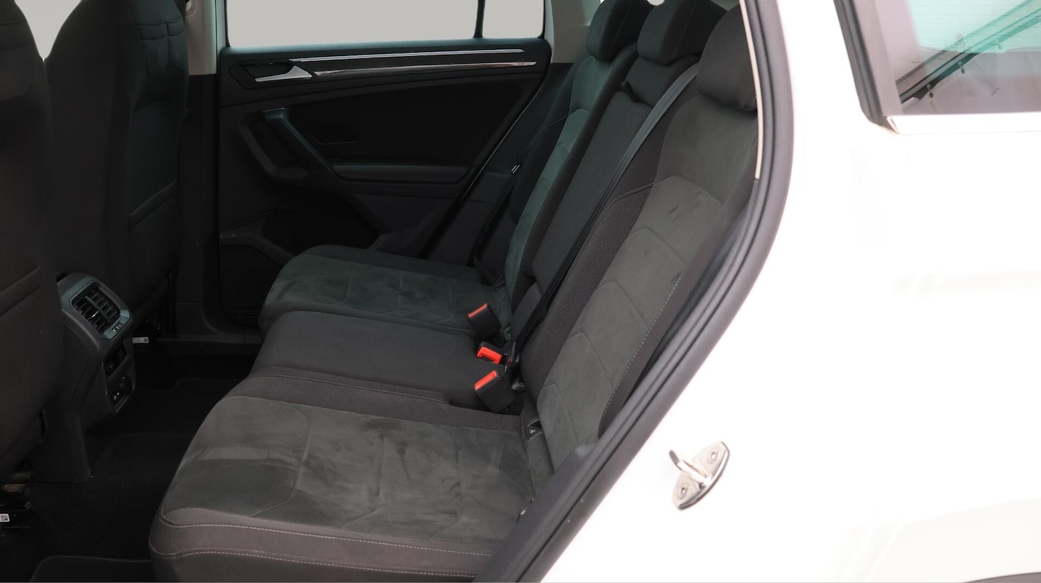 Used Volkswagen Tiguan 2021 for sale - 76701555: Photo 17