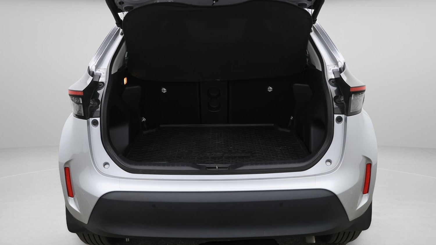 Used Toyota Yaris Cross 2021 for sale - 76294531: Photo 18