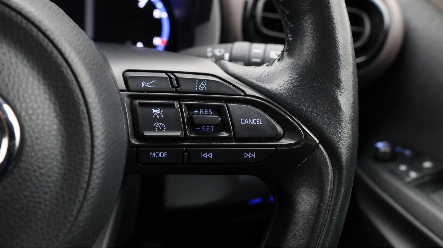 Used Toyota Yaris Cross 2021 for sale - 76294531: Photo 25