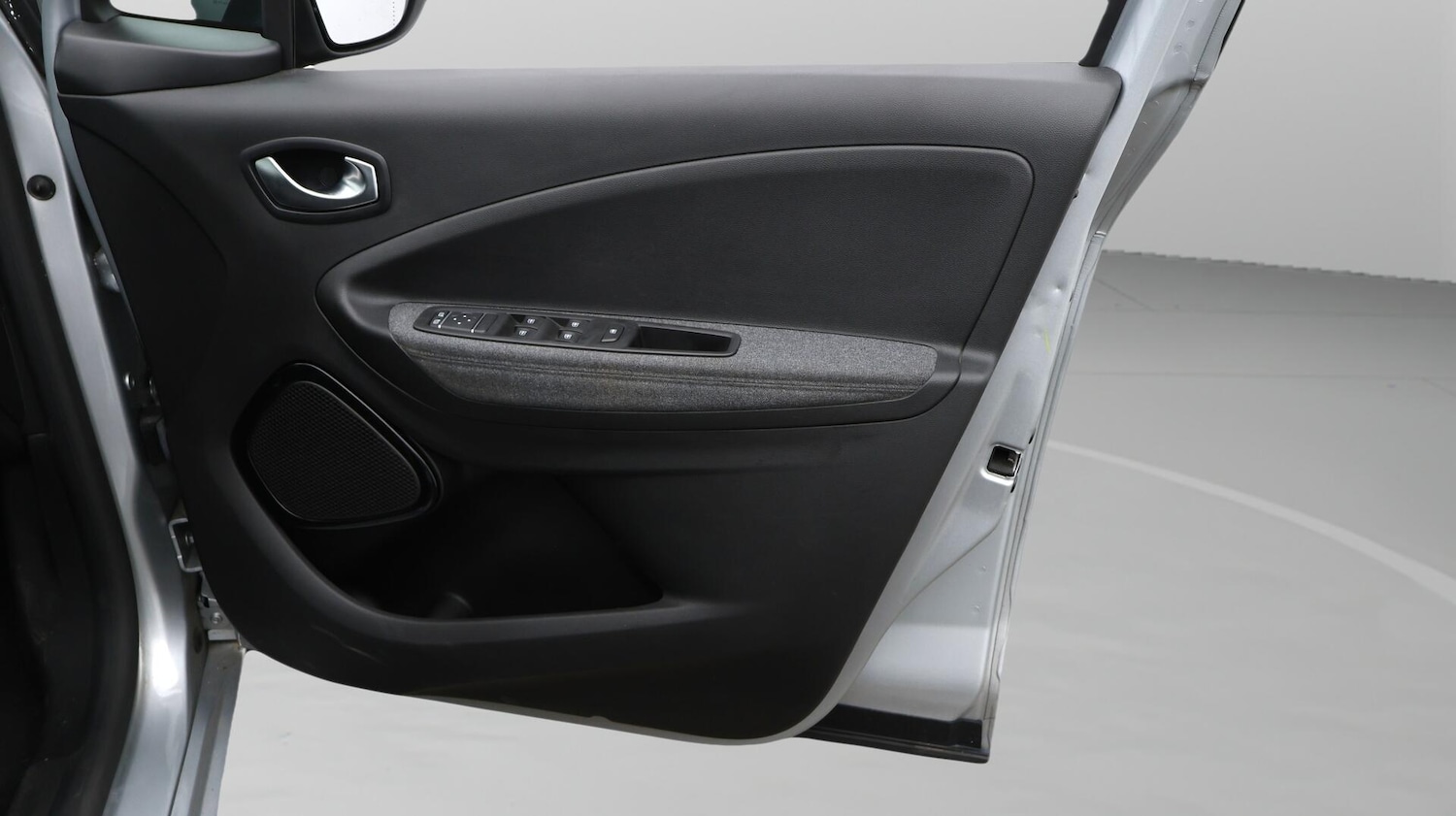 Used Renault Zoe 2021 for sale - 76607229: Photo 16