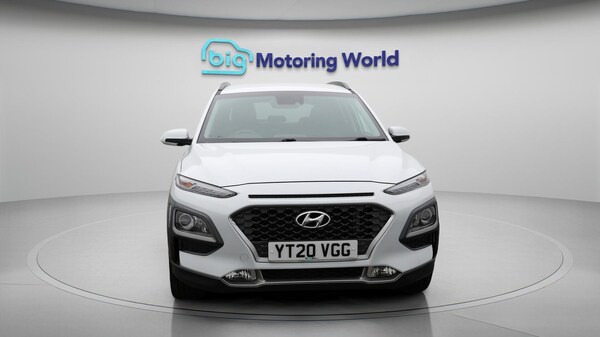 Used Hyundai KONA 2020 for sale - 76001477: Photo 3