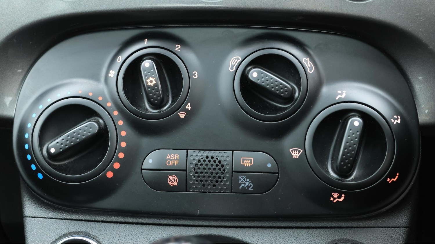 Used Fiat 500 2023 for sale - 76632761: Photo 13