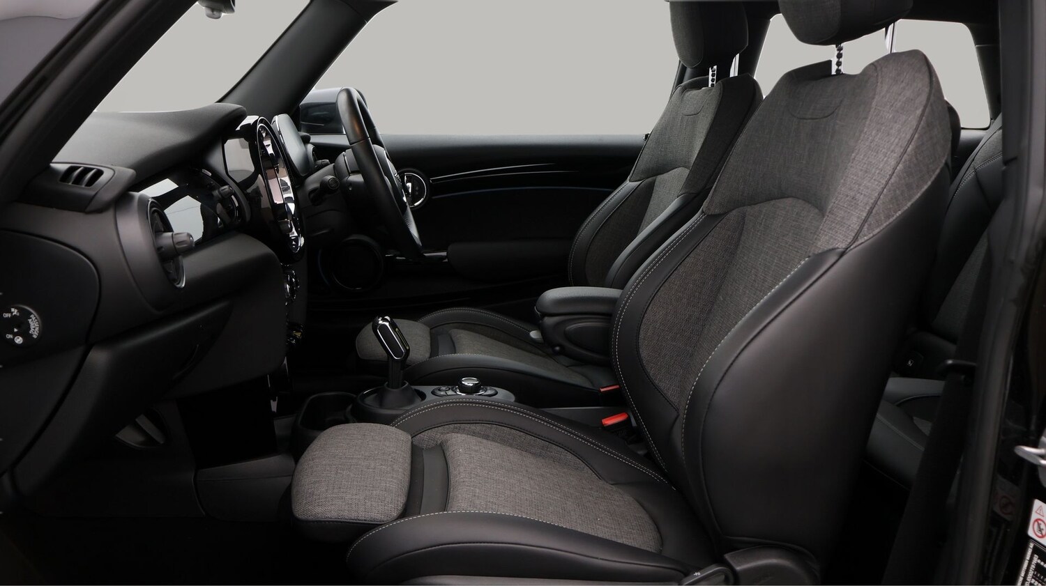 Used MINI Hatch 2023 for sale - 77298236: Photo 14