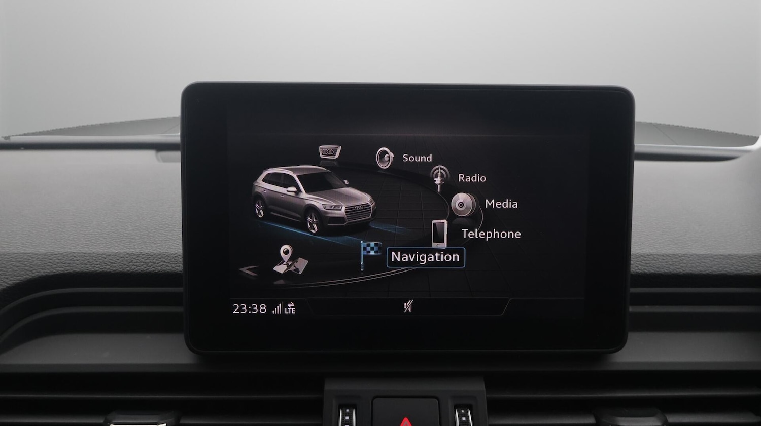 Used Audi Q5 2017 for sale - 76702248: Photo 12