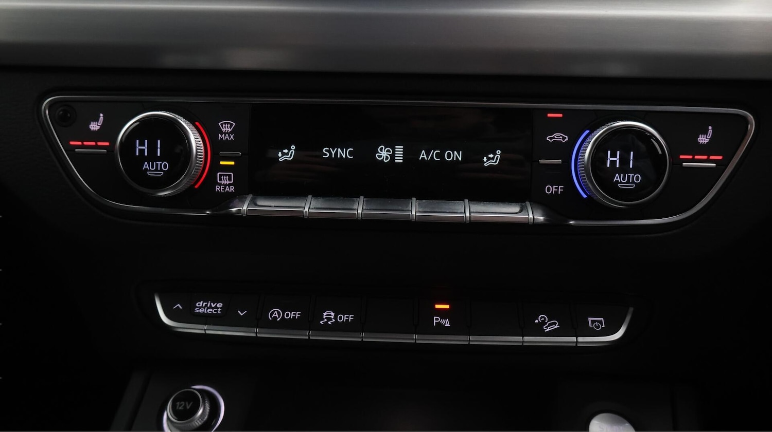 Used Audi Q5 2017 for sale - 76702248: Photo 13