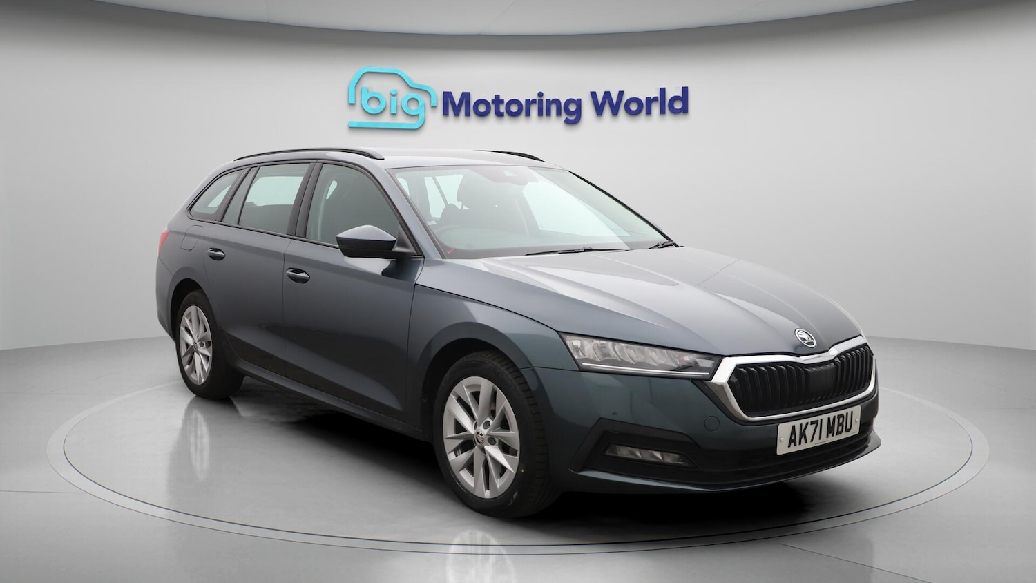 Used Skoda Octavia 2021 for sale - 76688748: Photo 2