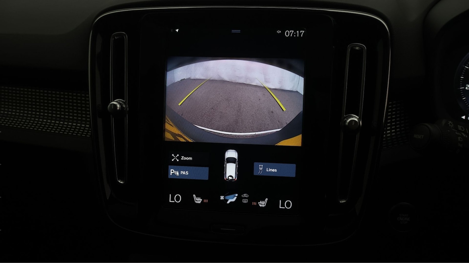 Used Volvo XC40 2021 for sale - 77461037: Photo 26