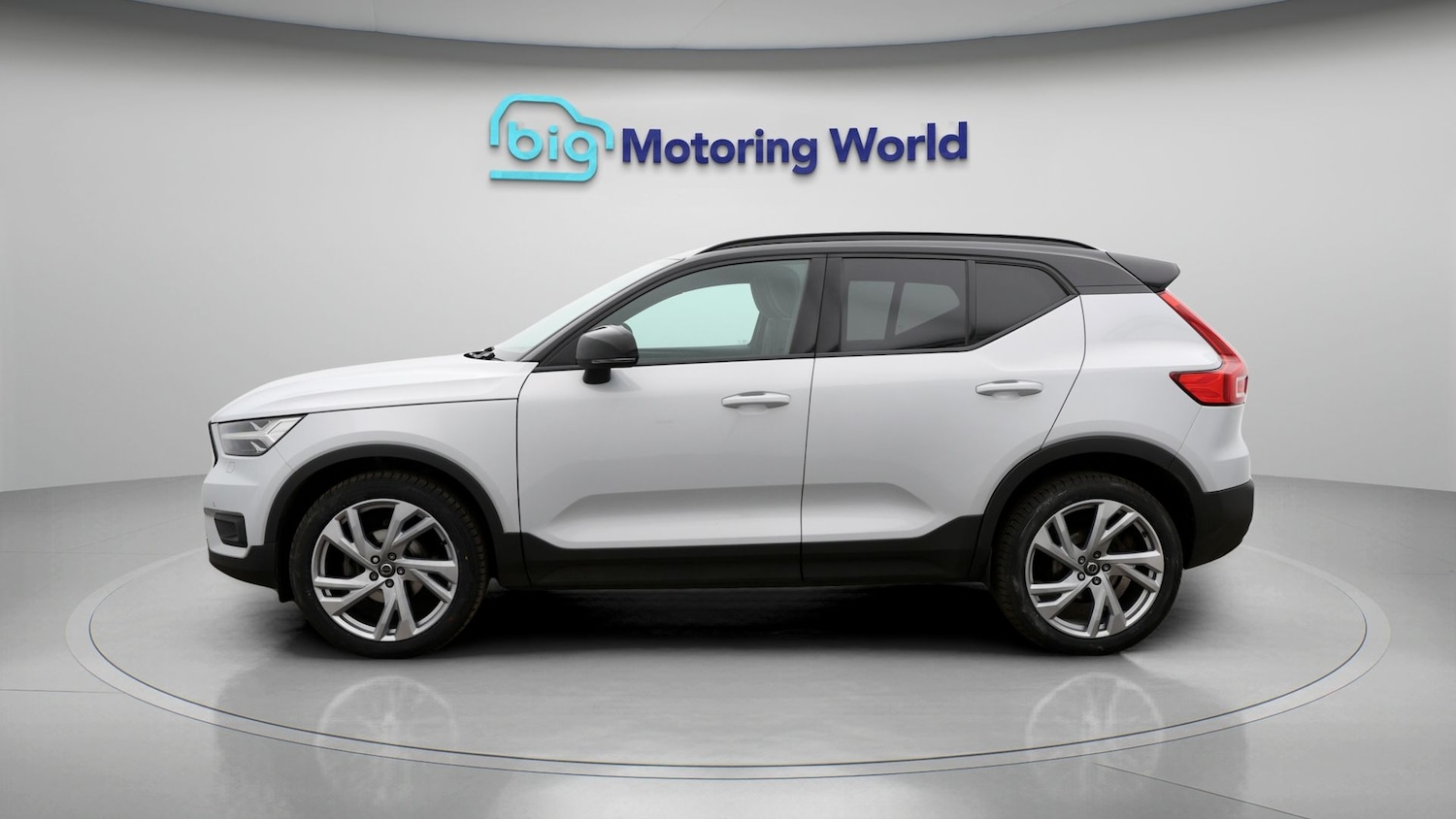 Used Volvo XC40 2021 for sale - 77461037: Photo 4