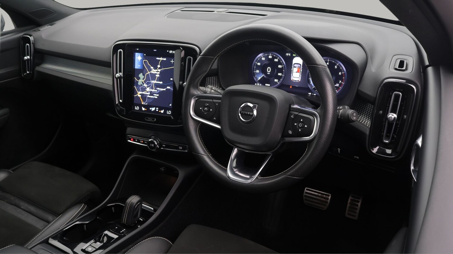 Used Volvo XC40 2021 for sale - 77461037: Photo 9