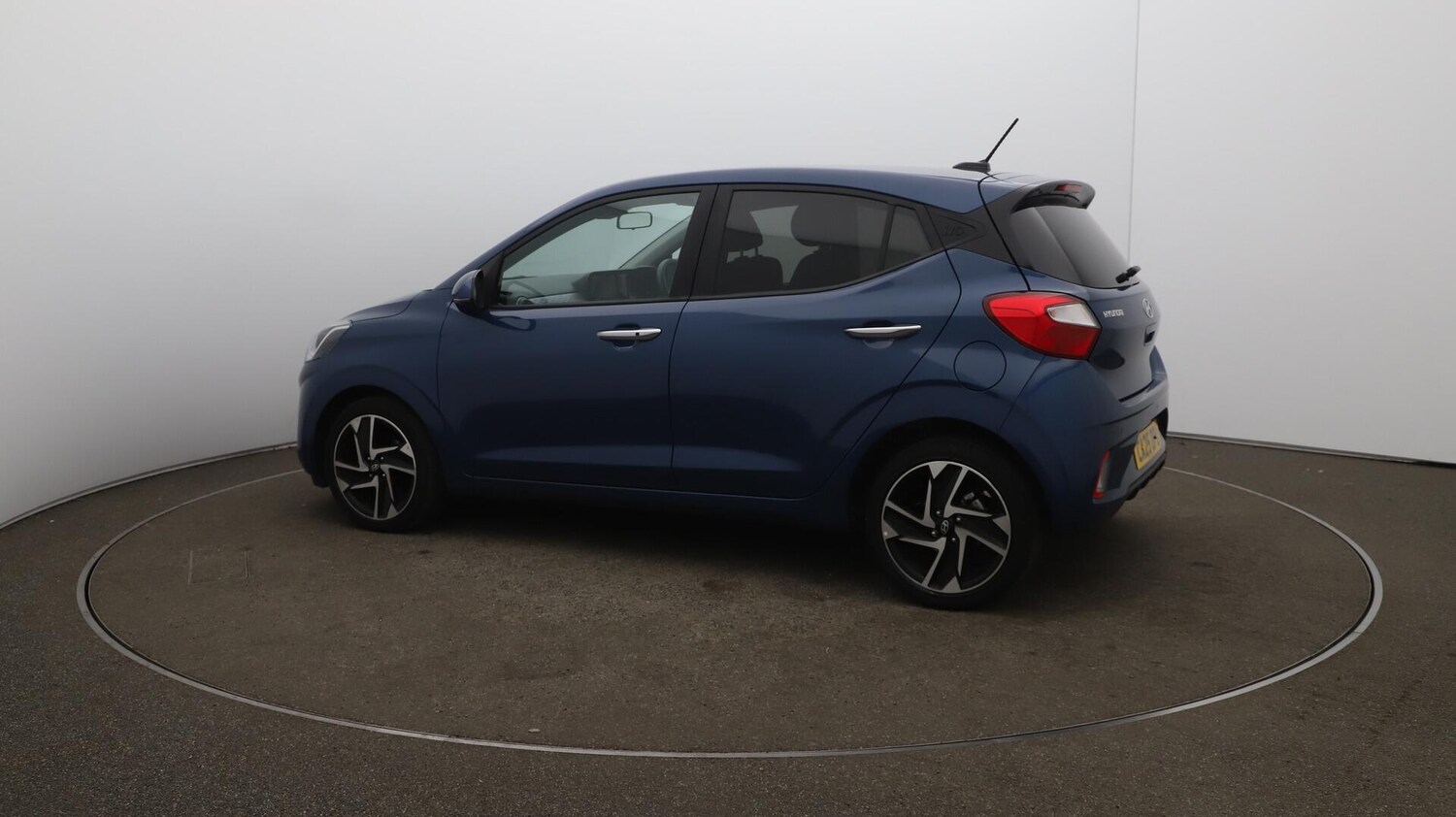 Vehicle 48