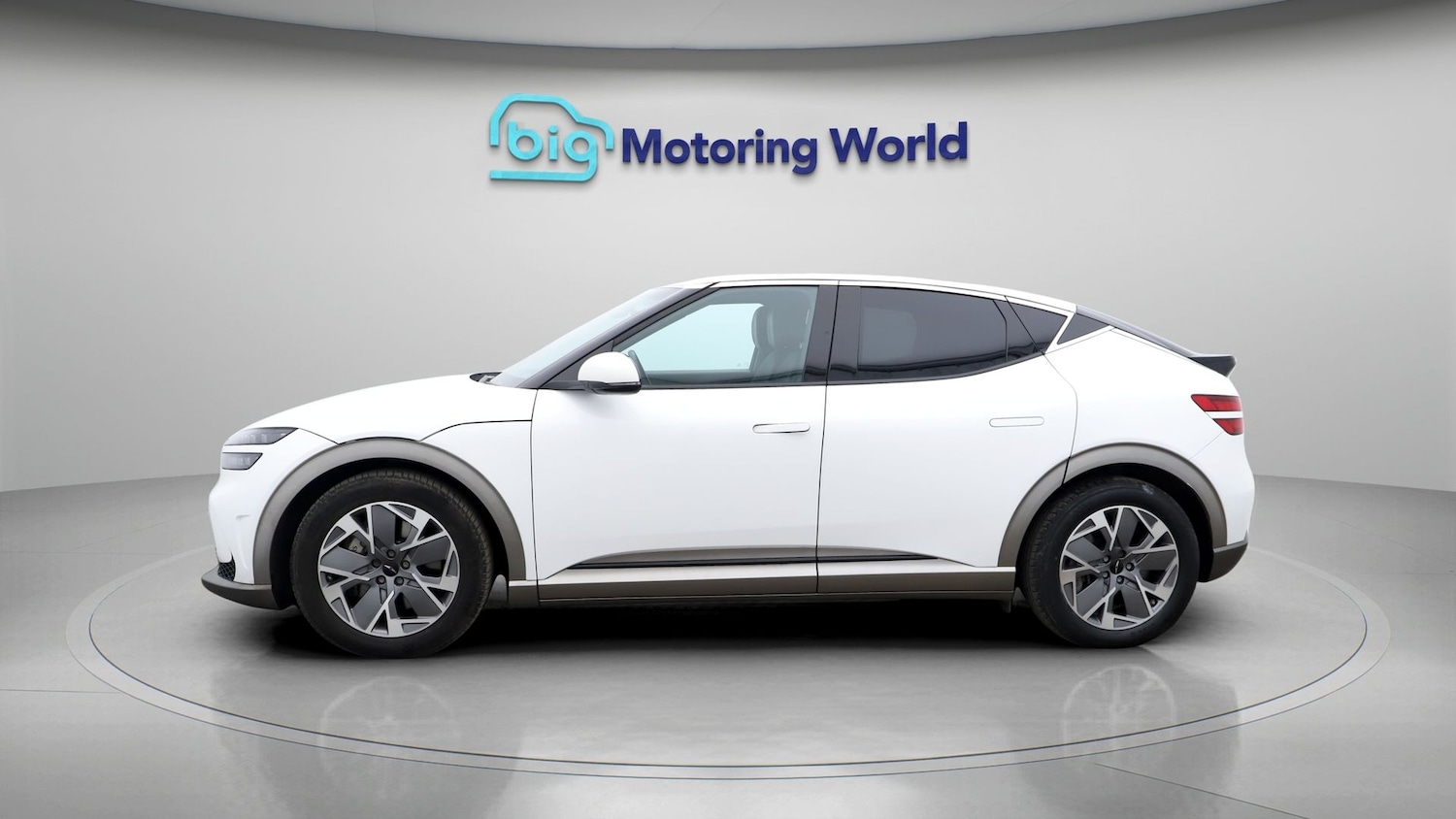 Used Genesis GV60 2023 for sale - 77182223: Photo 4