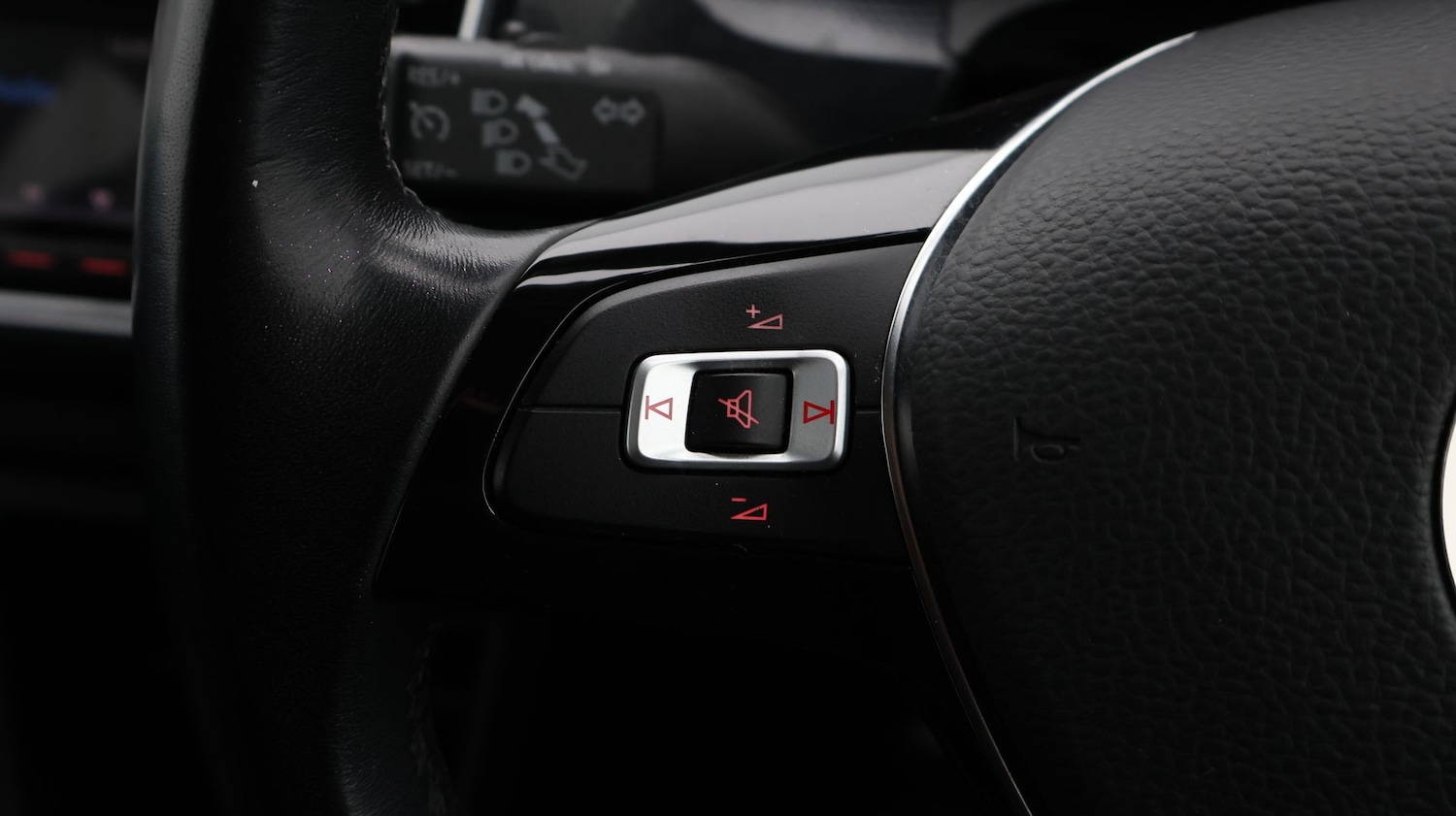 Used Volkswagen up! 2022 for sale - 77581532: Photo 22