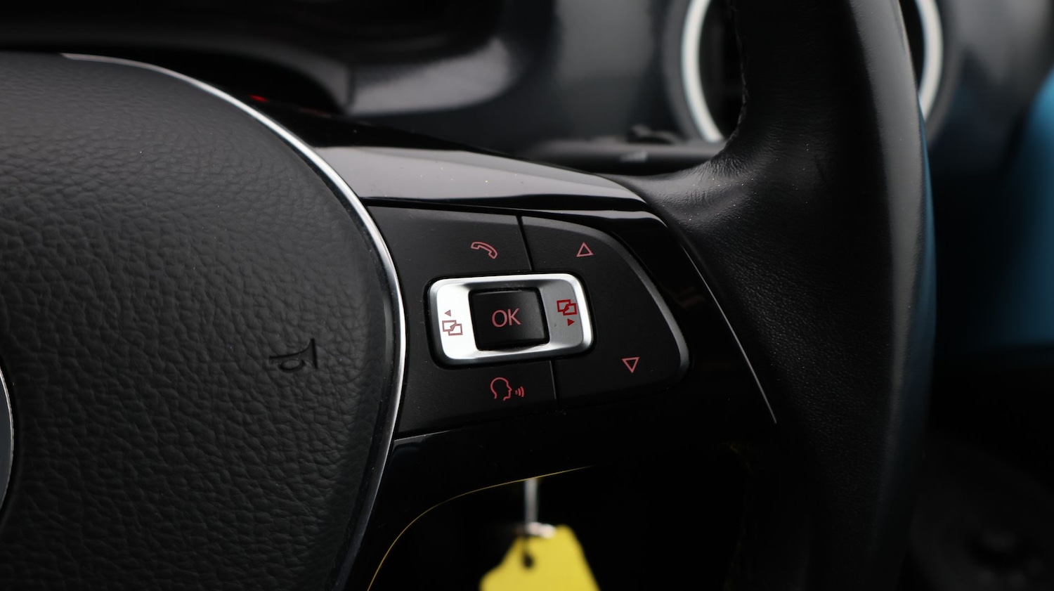 Used Volkswagen up! 2022 for sale - 77581532: Photo 23