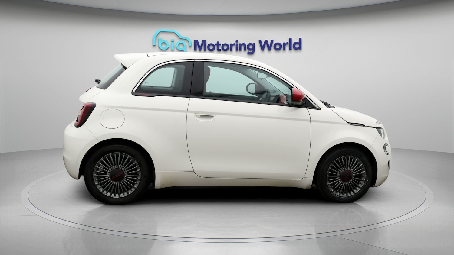 Used Fiat 500e 2021 for sale - 77214300: Photo 8