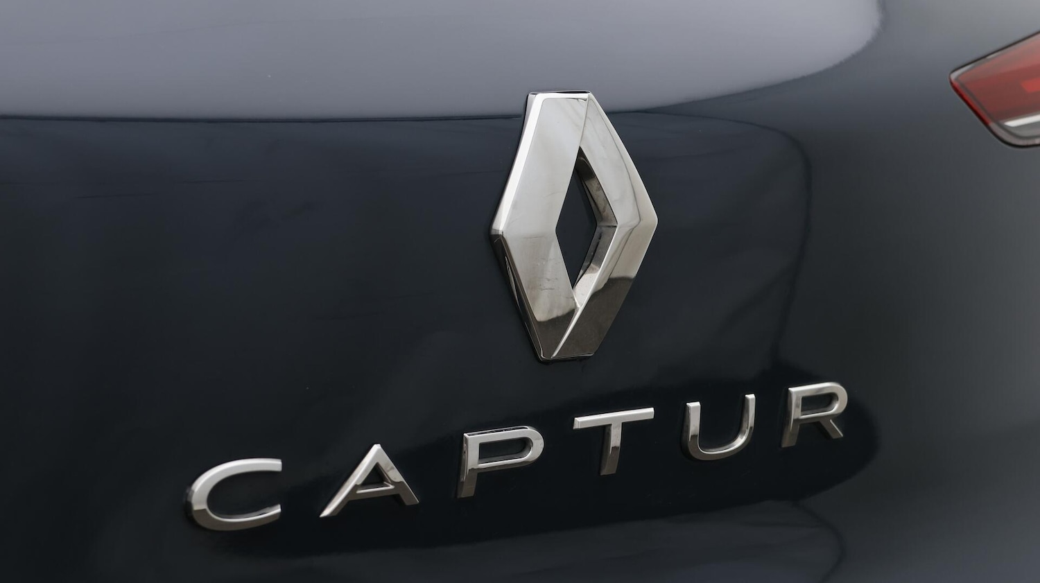 Used Renault Captur 2024 for sale - 76042323: Photo 22