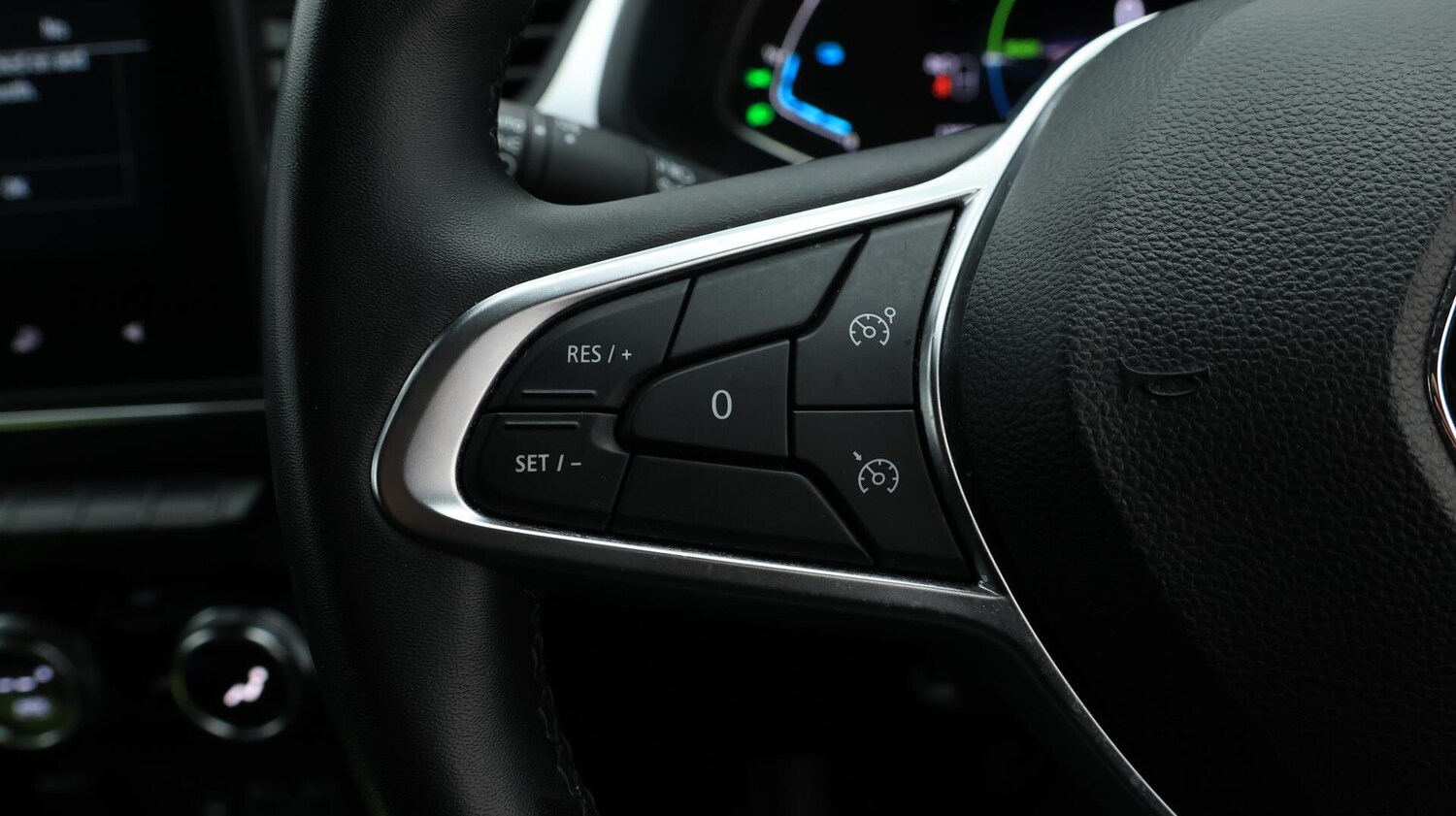Used Renault Captur 2024 for sale - 76042323: Photo 23