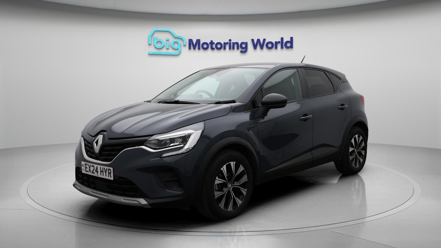 Used Renault Captur 2024 for sale - 76042323: Photo 4