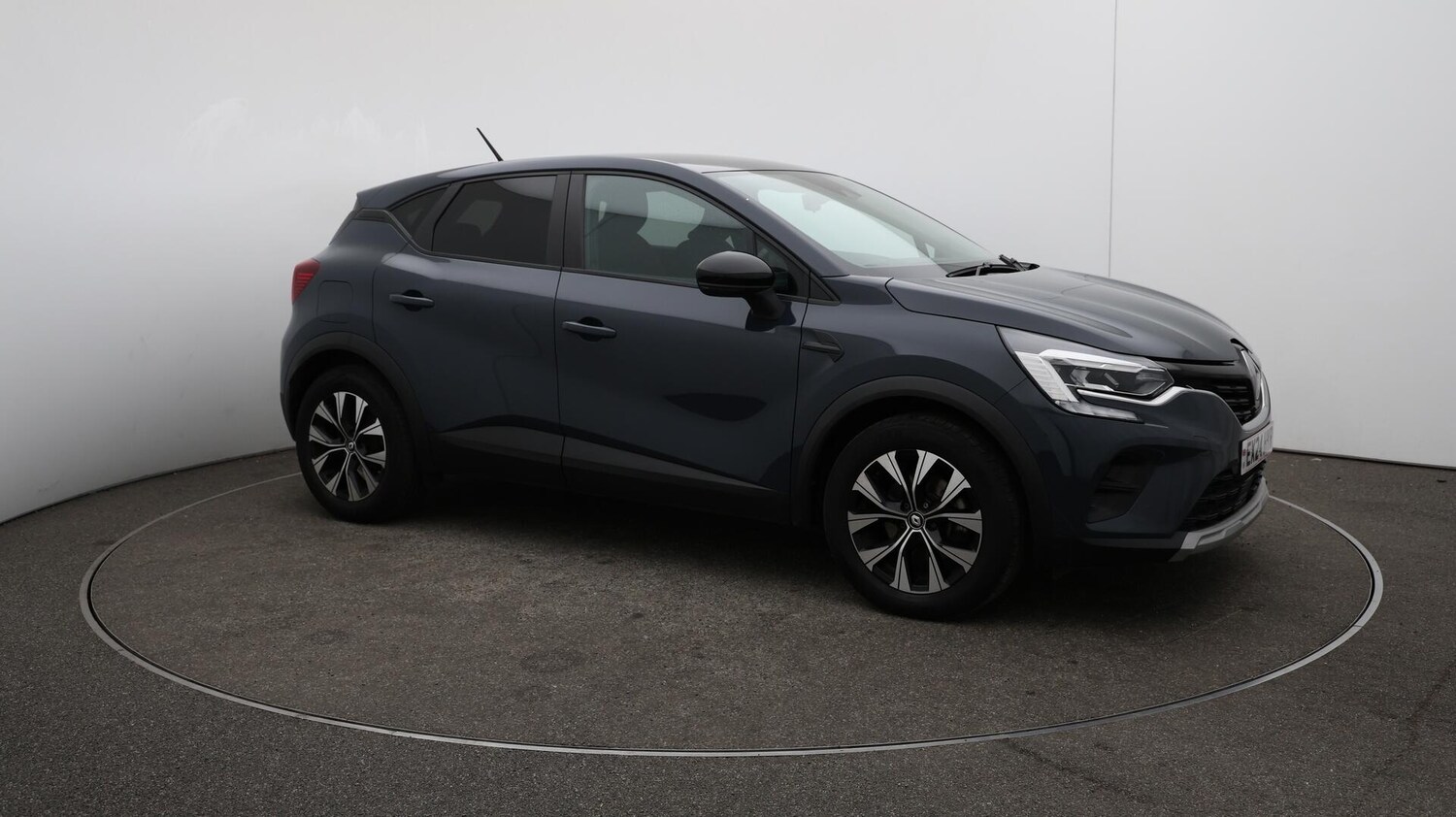 Used Renault Captur 2024 for sale - 76042323: Photo 44