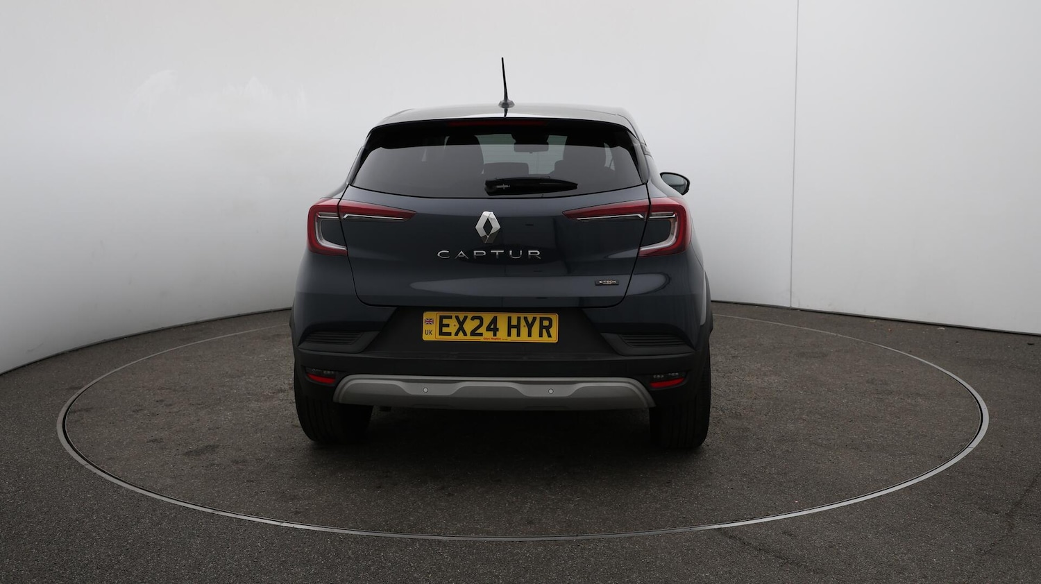 Used Renault Captur 2024 for sale - 76042323: Photo 56