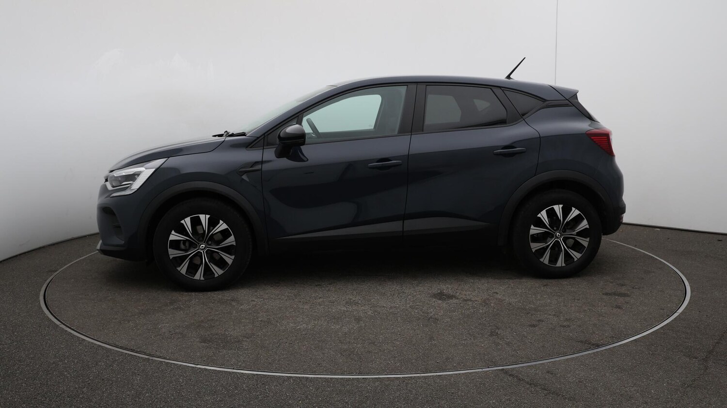 Used Renault Captur 2024 for sale - 76042323: Photo 64
