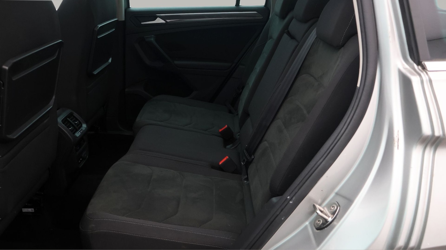 Used Volkswagen Tiguan 2020 for sale - 77220351: Photo 16