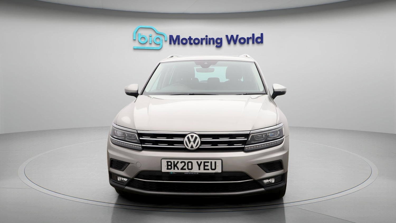 Used Volkswagen Tiguan 2020 for sale - 77220351: Photo 2