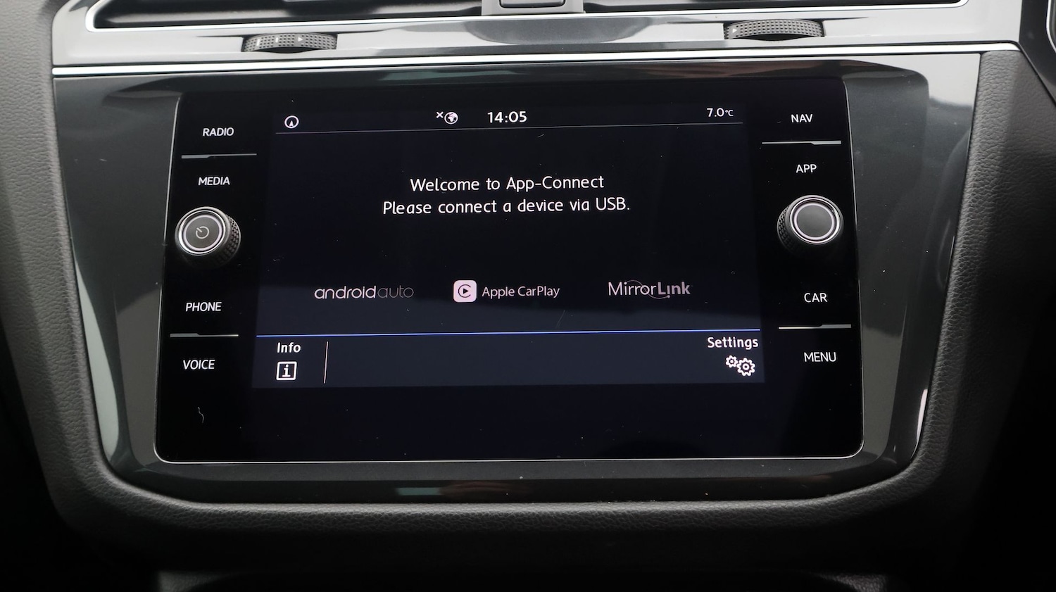 Used Volkswagen Tiguan 2020 for sale - 77220351: Photo 26