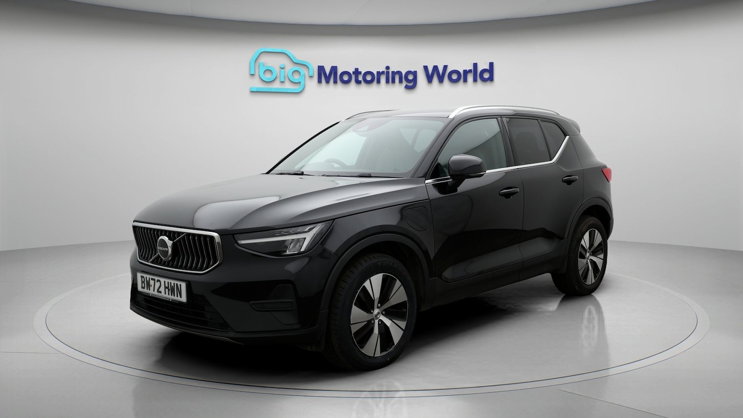 Used Volvo XC40 for sale - 77190354: Photo 3