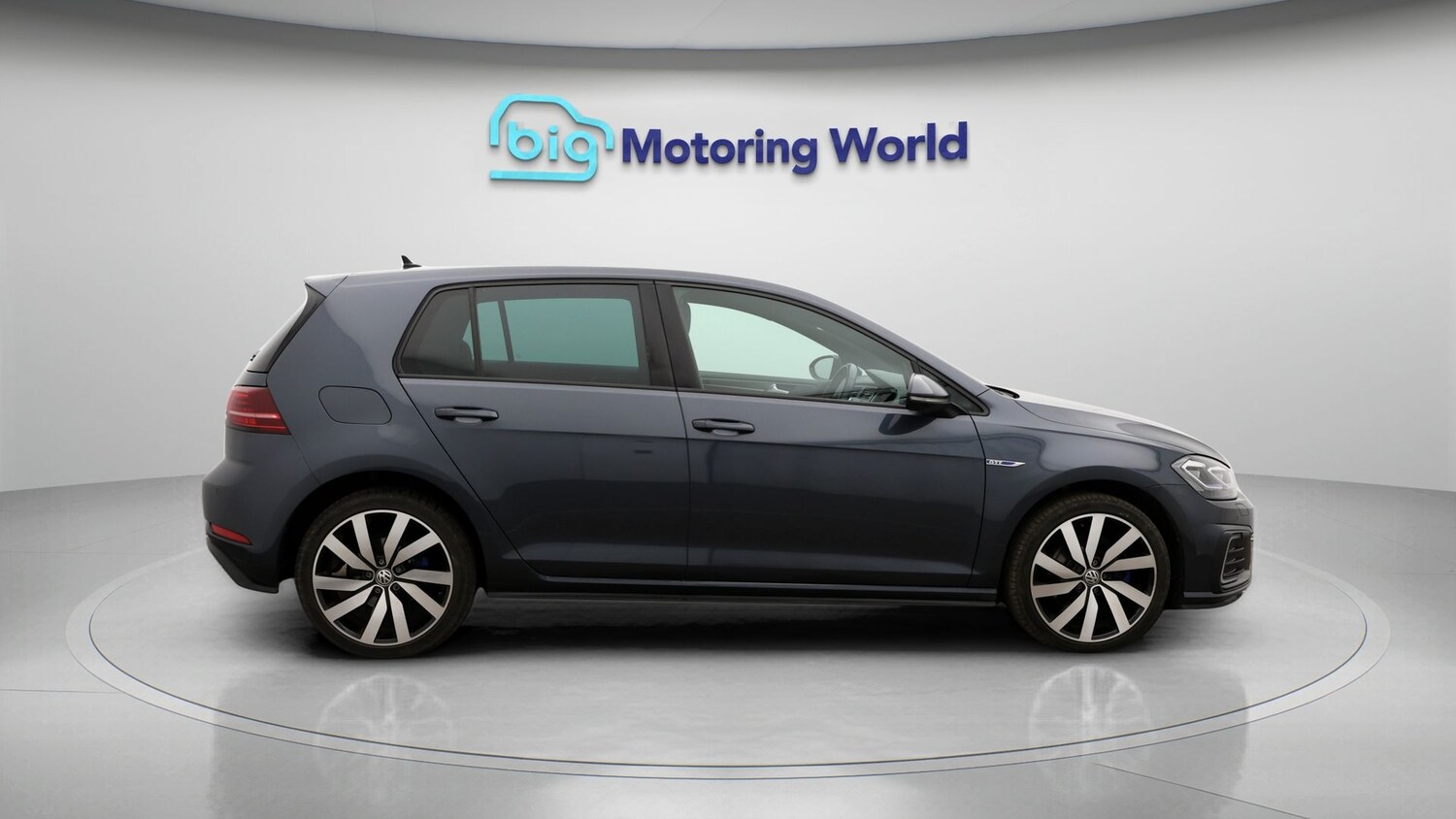 Used Volkswagen Golf 2020 for sale - 77729203: Photo 8
