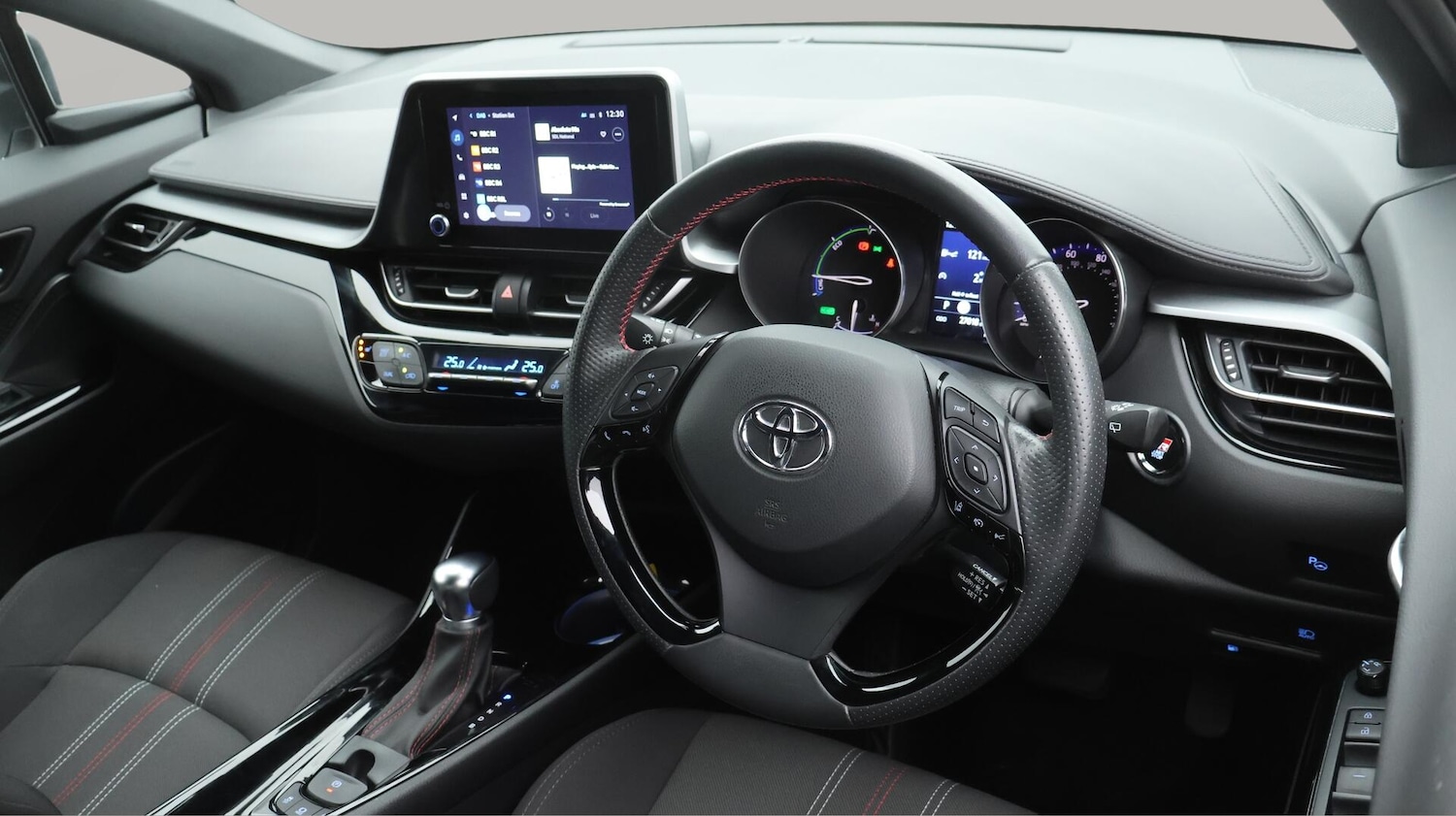 Used Toyota C-HR 2022 for sale - 76084606: Photo 11
