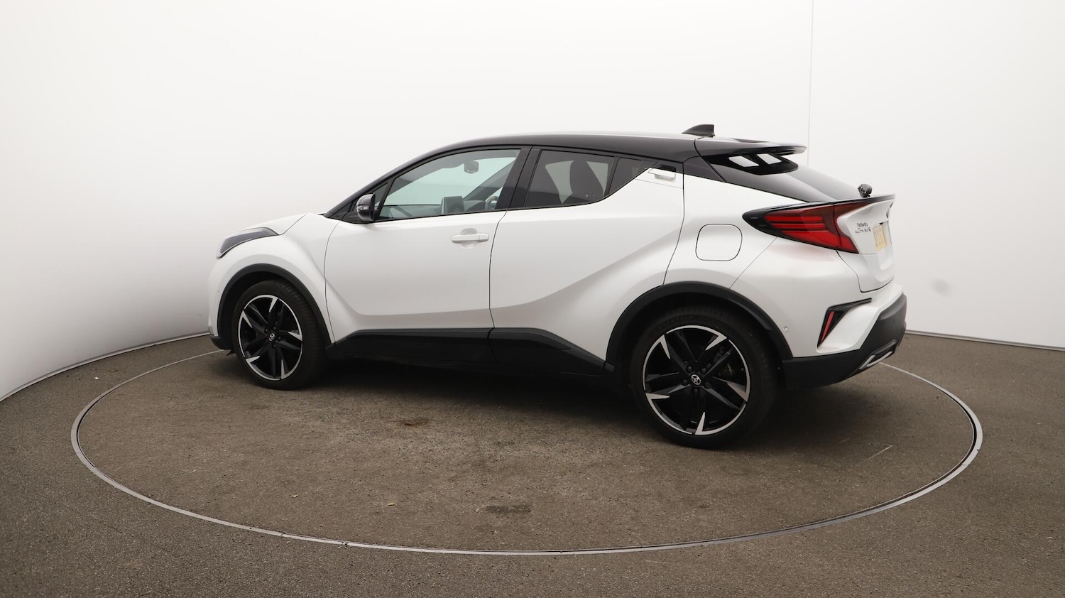 Used Toyota C-HR 2022 for sale - 76084606: Photo 34