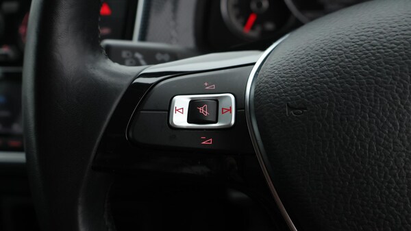 Used Volkswagen up! 2022 for sale - 75991281: Photo 24
