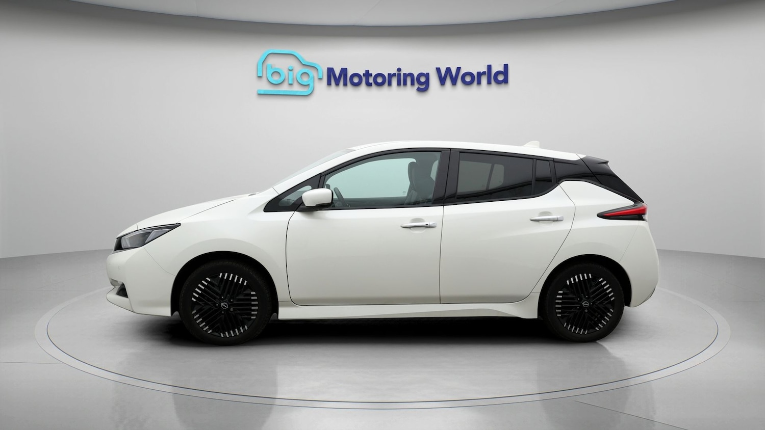 Used Nissan Leaf 2022 for sale - 77198723: Photo 4