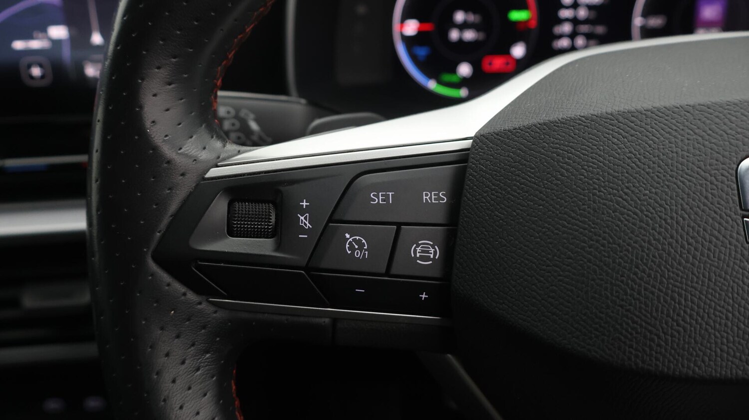 Used SEAT Leon 2021 for sale - 76645357: Photo 24