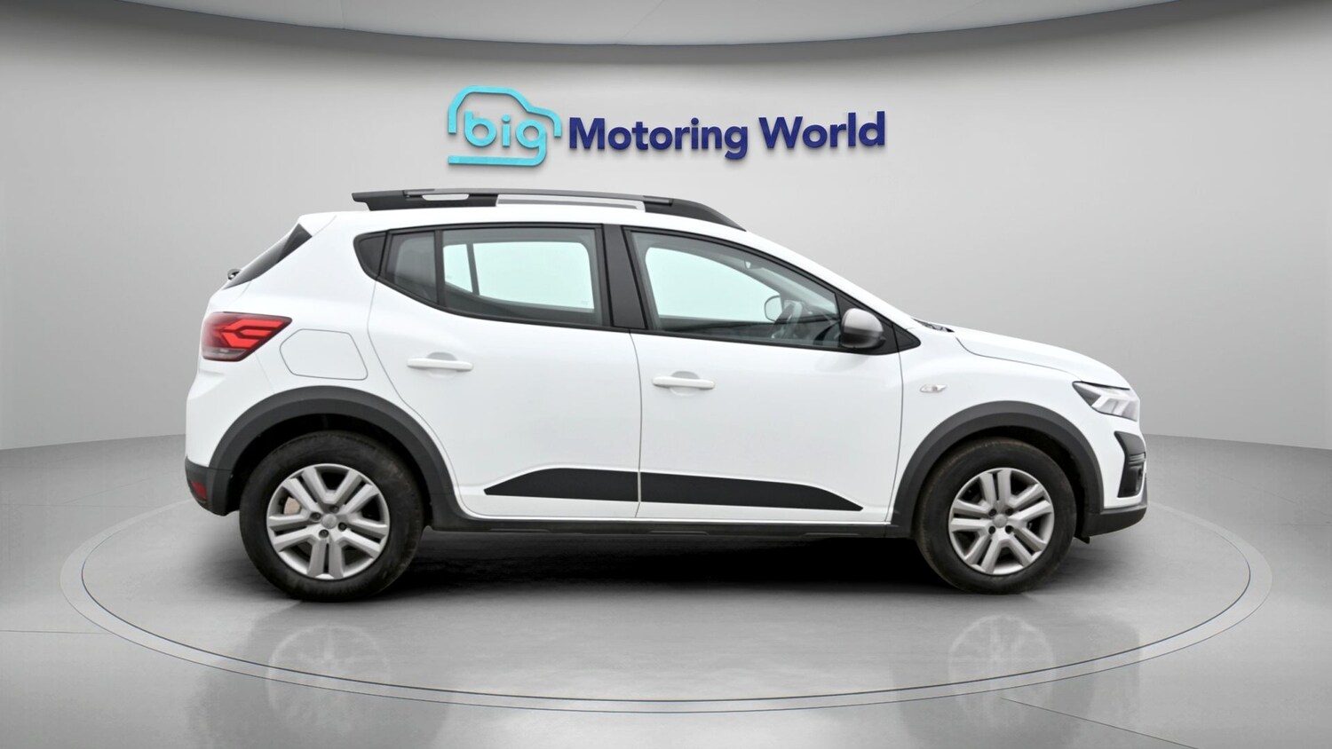 Used Dacia Sandero Stepway 2023 for sale - 77968451: Photo 8