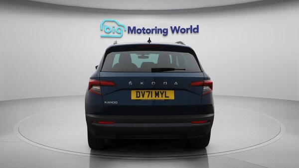 Used Skoda Karoq 2021 for sale - 76296130: Photo 7