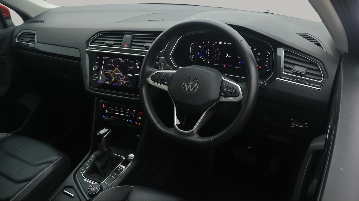 Used Volkswagen Tiguan 2022 for sale - 76226697: Photo 10