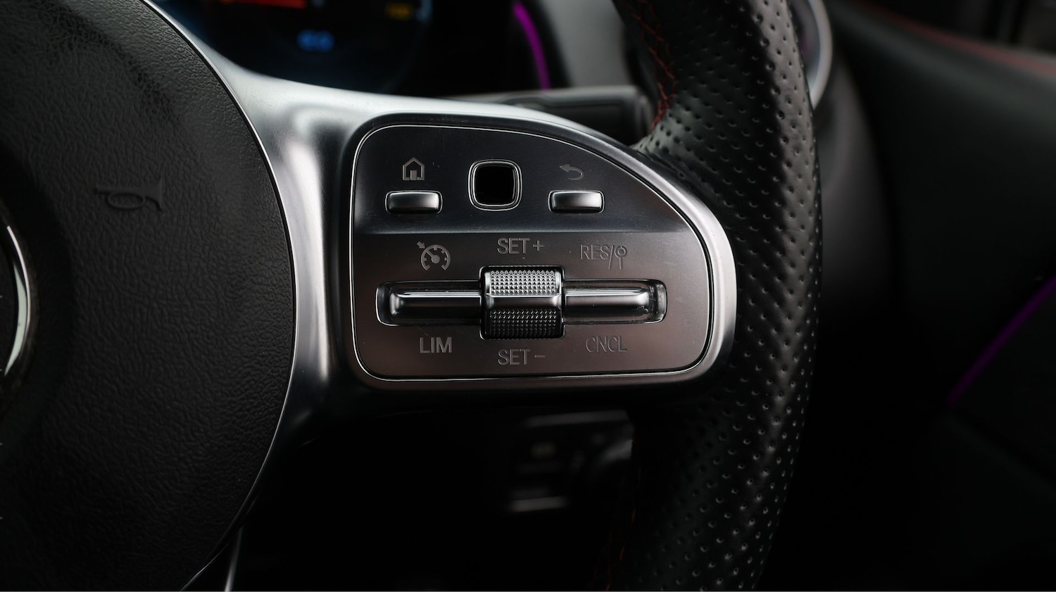 Used Mercedes-Benz EQB 2023 for sale - 77610542: Photo 23