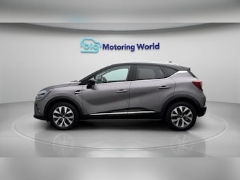 Used Renault Captur 2021 for sale - 78745110: Photo