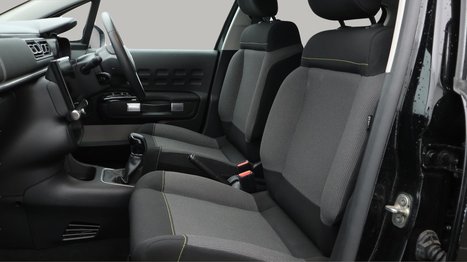 Used Citroen C3 2023 for sale - 76613254: Photo 15