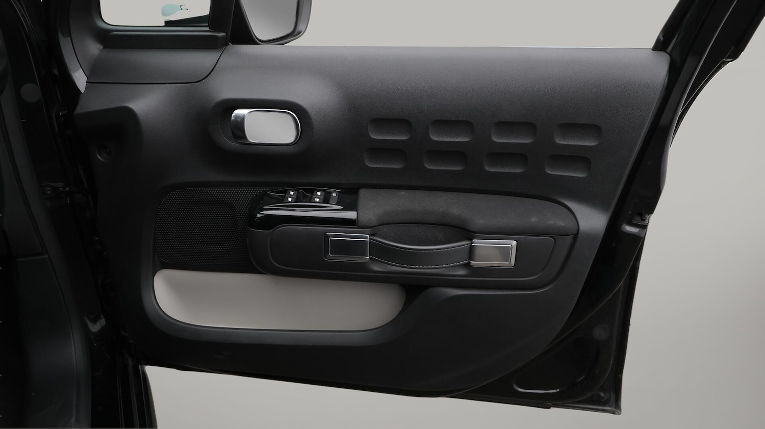 Used Citroen C3 2023 for sale - 76613254: Photo 16