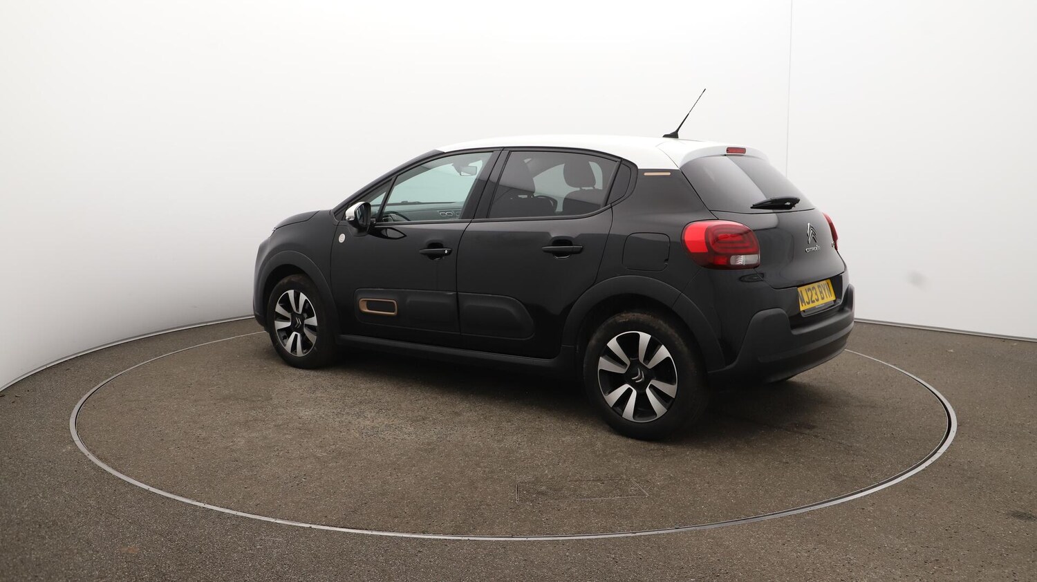 Used Citroen C3 2023 for sale - 76613254: Photo 36