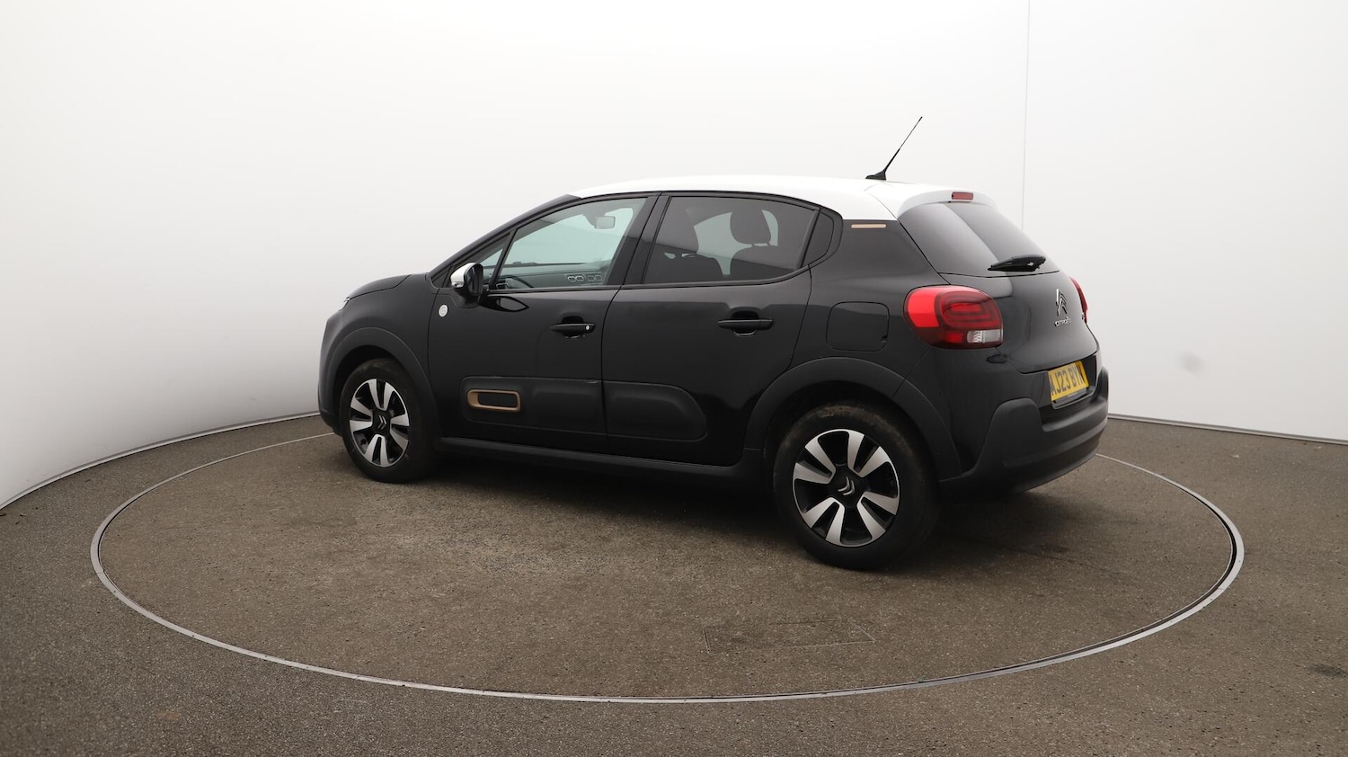 Used Citroen C3 2023 for sale - 76613254: Photo 37